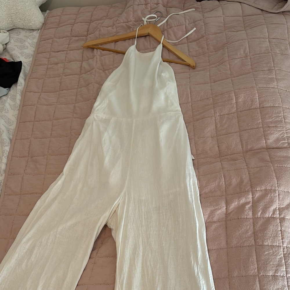 Chic White Halter Jumpsuit